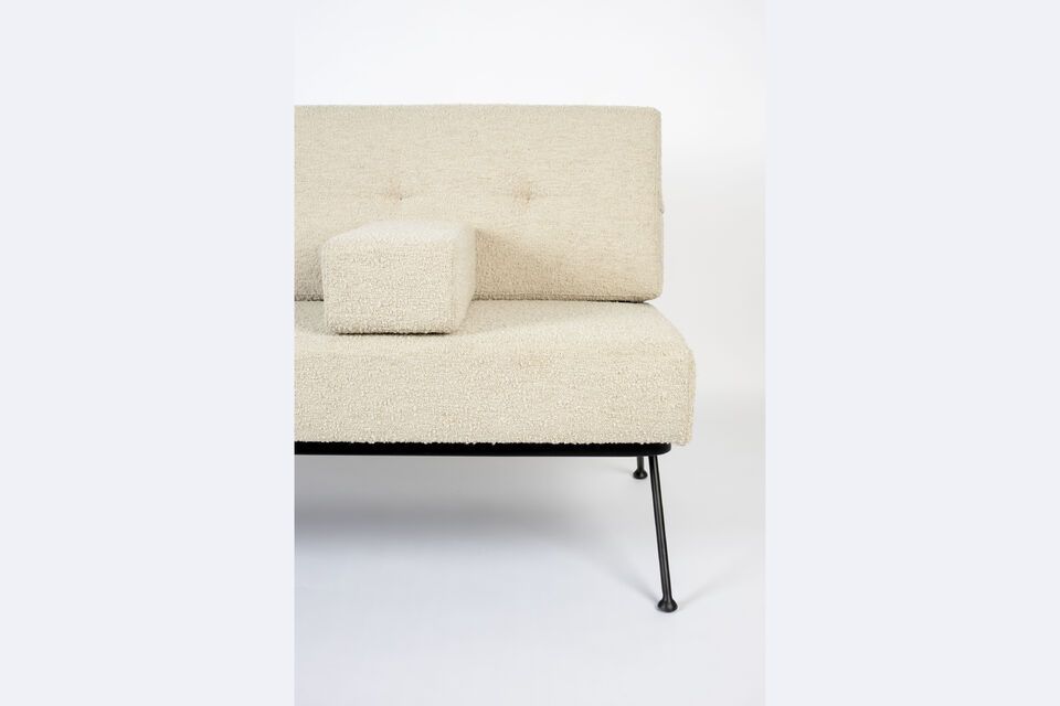 Dieses Sofa ist Teil der eklektischen Bowie-Kollektion