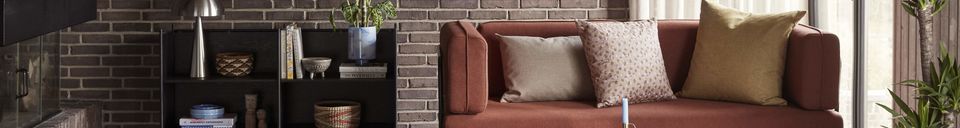 Materialbeschreibung 3-Sitzer-Sofa mit orangenem Stoffbezug Block