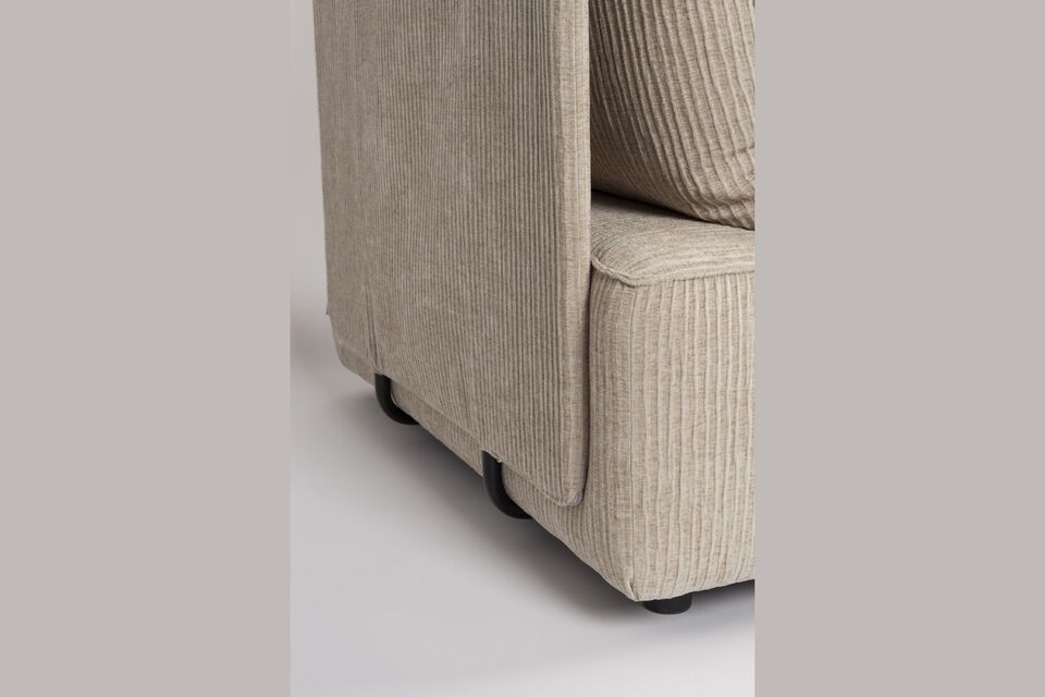 Dieses 417 cm lange Sofa bietet die Möglichkeit, jeden Raum nach Ihren Bedürfnissen umzugestalten