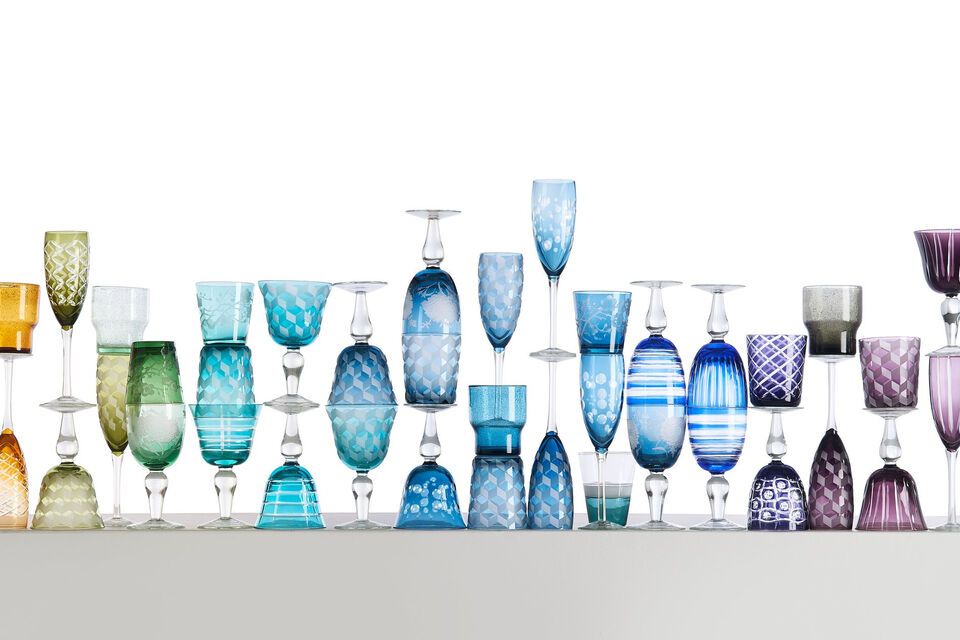 Set aus 6 mehrfarbigen Gläsern mit quadratischen Motiven für jede Gelegenheit
