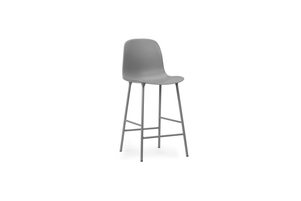 Barstuhl aus Stahl und Kunststoff grau 65cm Form Normann Copenhagen