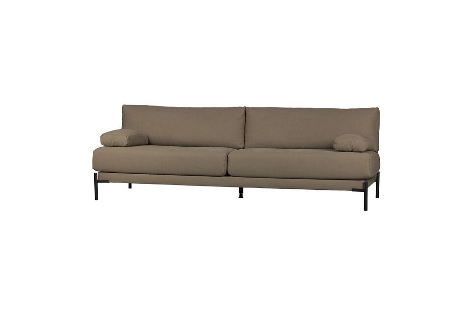 Bringen Sie einen Hauch von Einfachheit und Komfort in Ihr Wohnzimmer mit dem 3-Sitzer-Sofa Sleeve