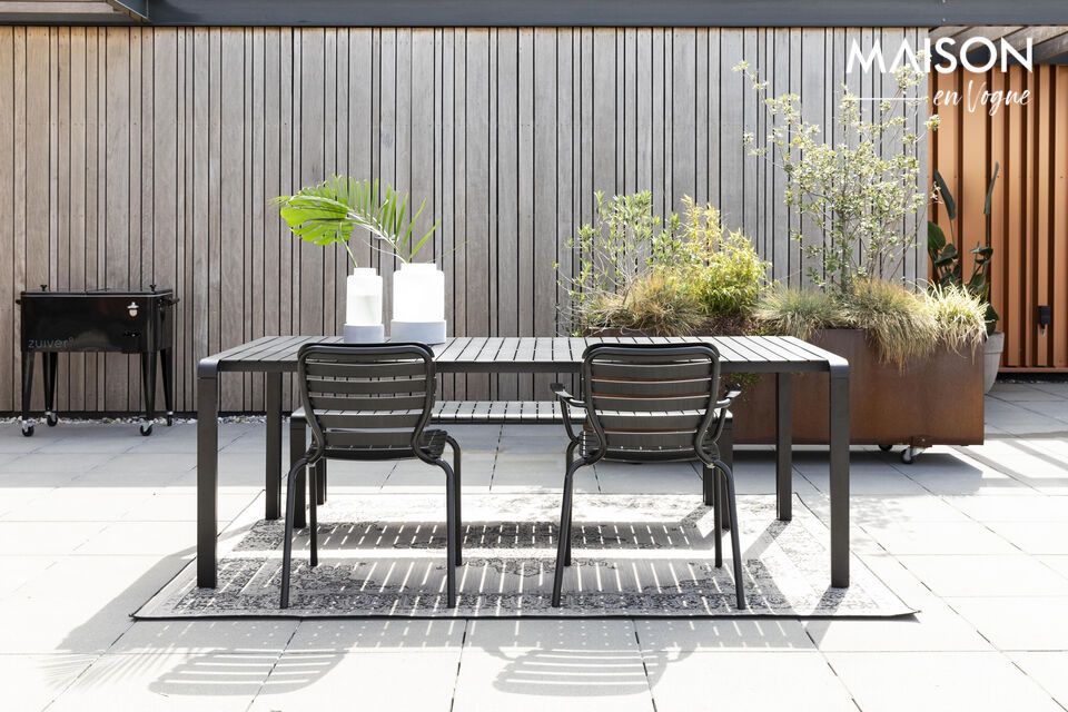 Verwandeln Sie Ihre Terrasse mit Eleganz und Funktionalität.