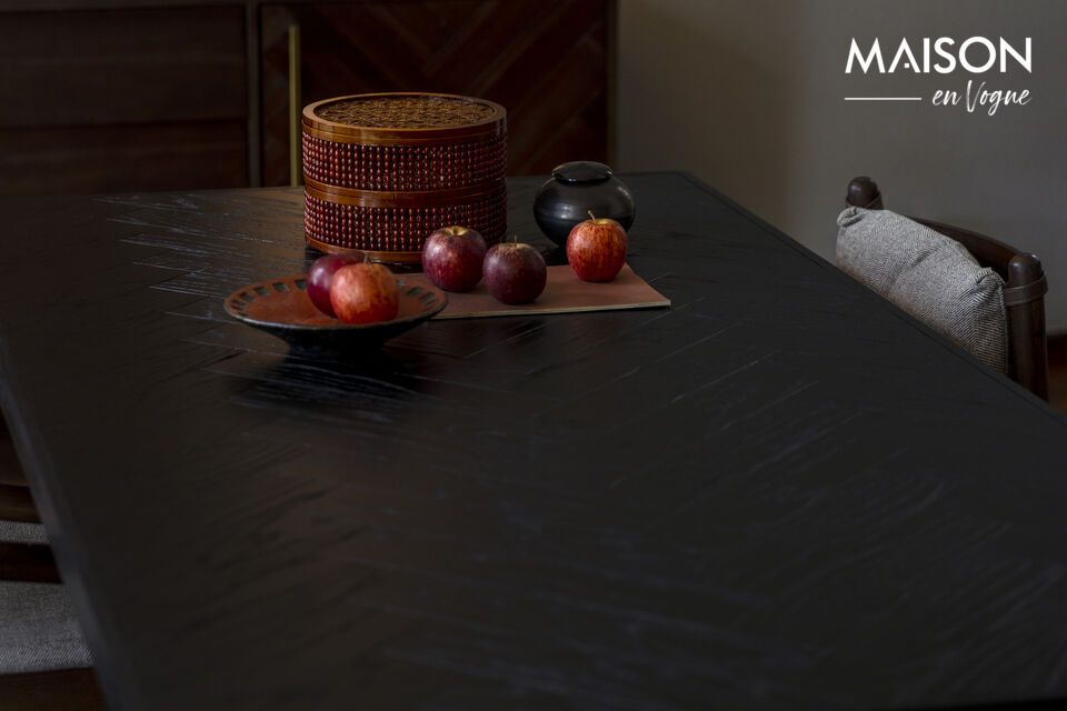 Verwandeln Sie jede Mahlzeit in einen Moment des Stils und des Teilens.