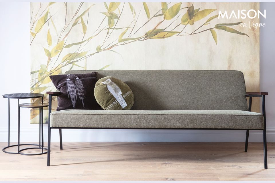 Ein gemütliches Vintage-Sofa
