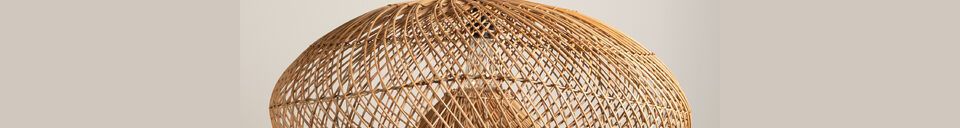 Materialbeschreibung Hängeleuchte aus beigem Rattan Nuvola