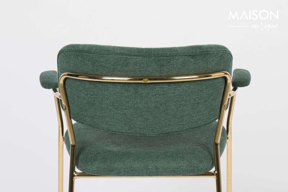 Der grüne Sessel Jolien ist eine Kreation von White Label Living