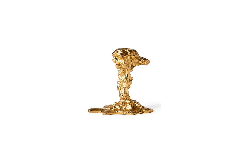 Das goldene Aluminium verleiht ihm einen Glanz