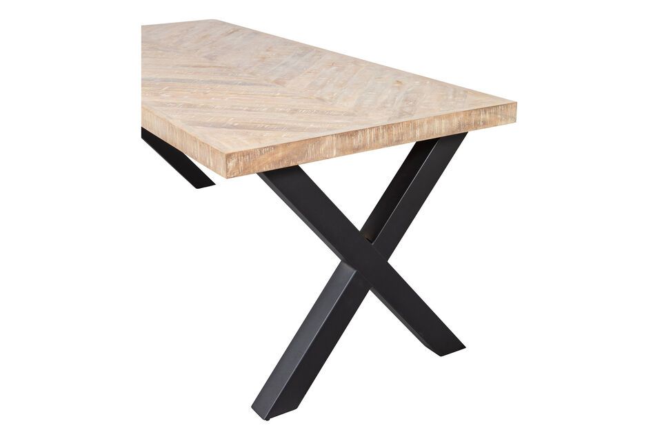 Der Tisch Tablo ist nicht nur ein zeitgemäßes Designstück, sondern auch praktisch und funktional