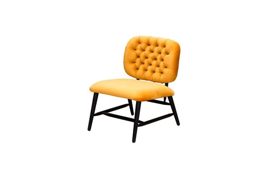 Ockerfarbener gepolsterter Sessel mit niedriger Rückenlehne Lempty ohne jede Grenze