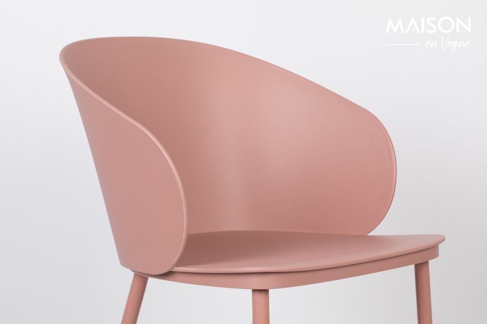 Ein schlichter, aber origineller Stuhl für einen zeitgenössischen Stil