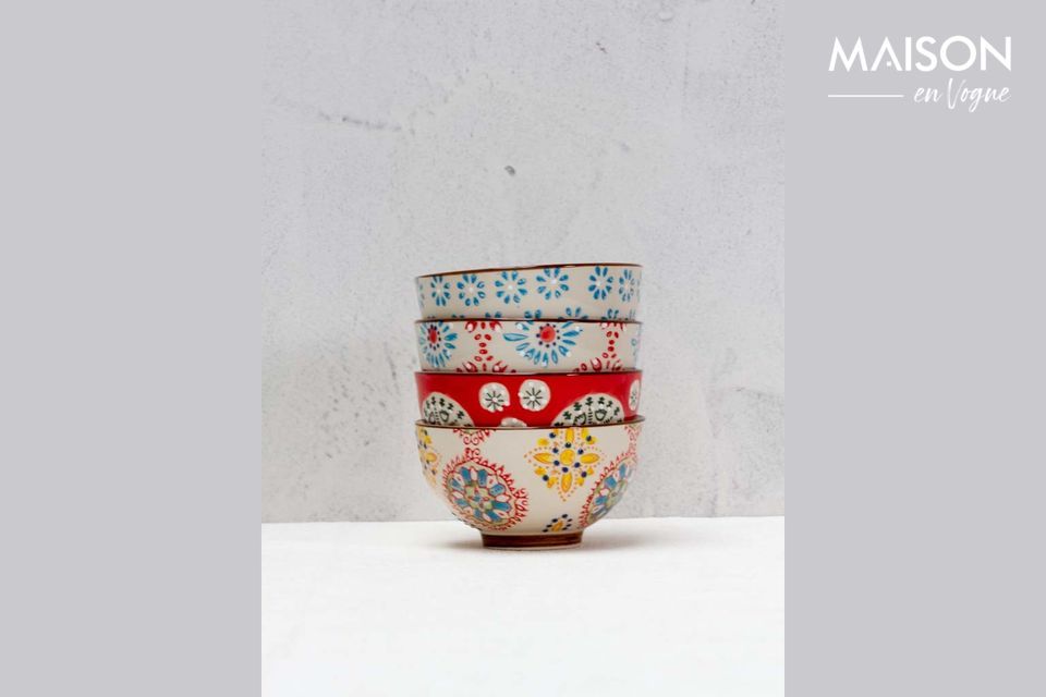 Set mit 4 kleinen bohemian Keramikschalen Chehoma