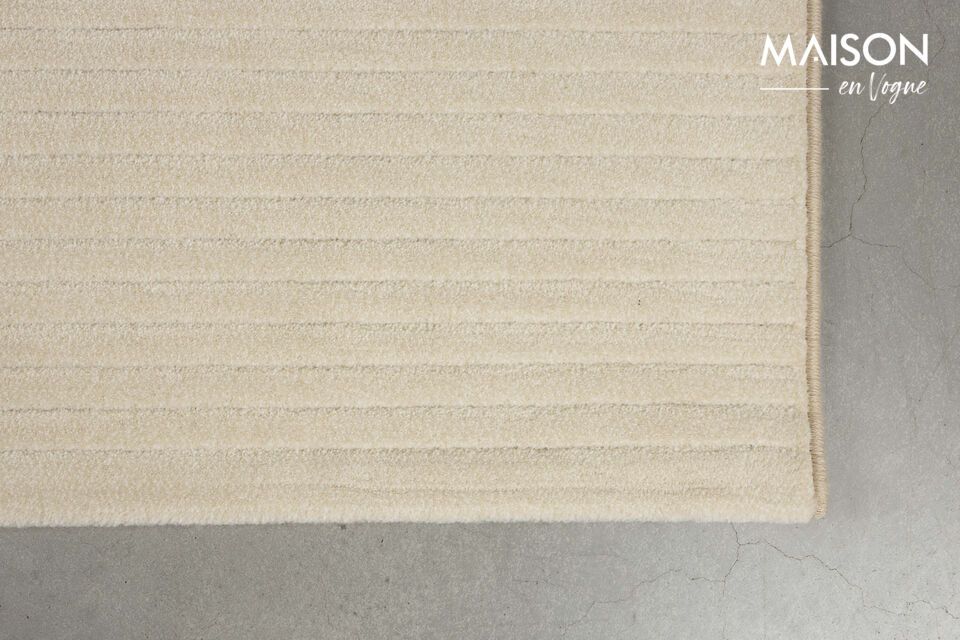Mit seinen großzügigen Abmessungen von 200x290 cm und einer Höhe von 1