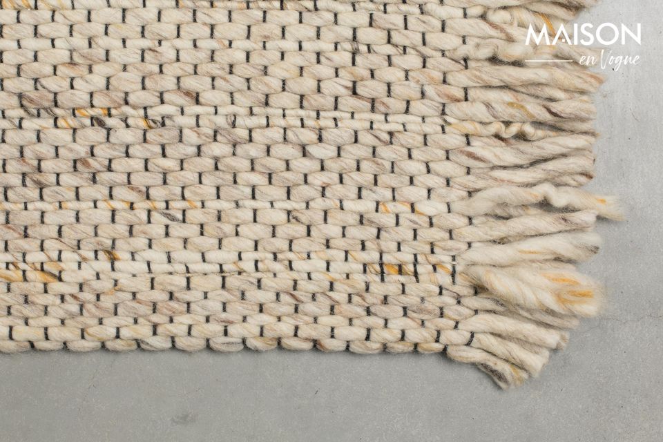 Die Rückseite des Teppichs besteht aus Baumwolle mit einer Latex-Ausrüstung