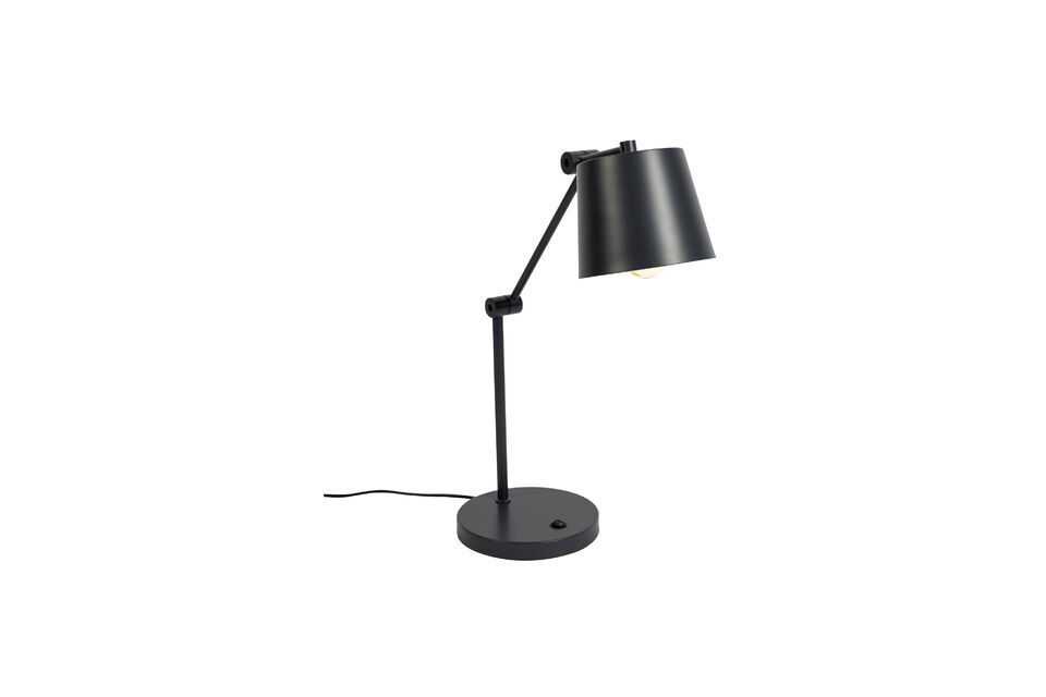 Das minimalistische Design der Hajo-Lampe macht sie zu einem Objekt