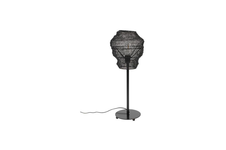 Entdecken Sie die Tischlampe \