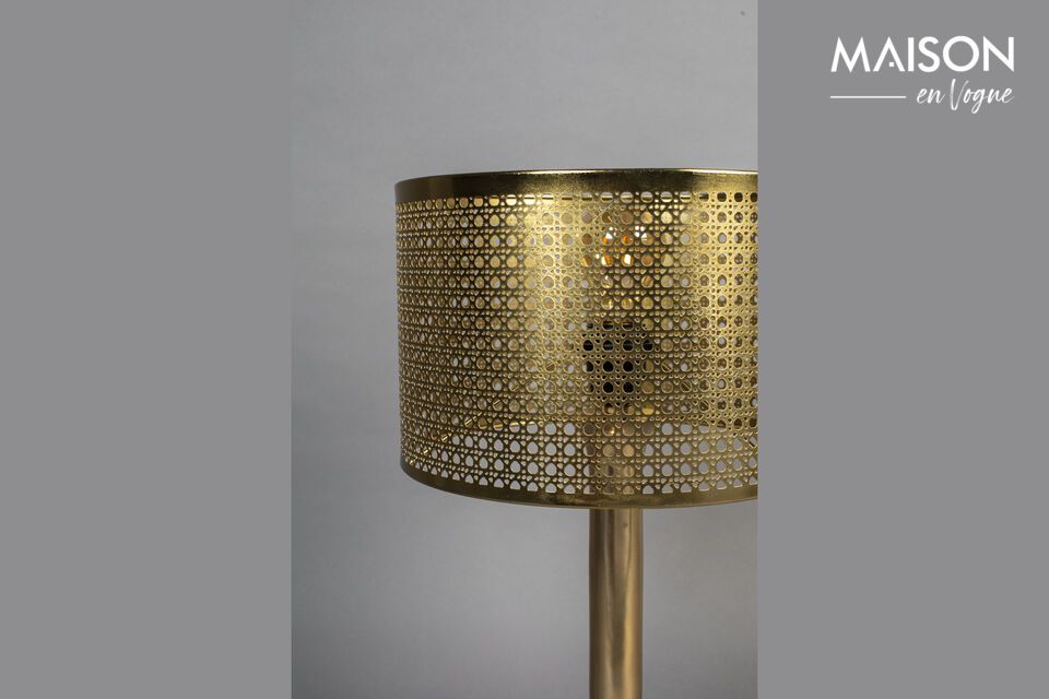 Das schlichte Design und die goldene Farbe verleihen Ihrem Wohn-